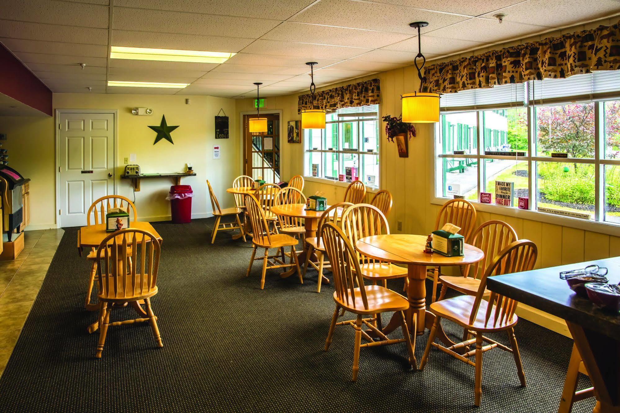 The Lodge At Poland Spring Resort エクステリア 写真